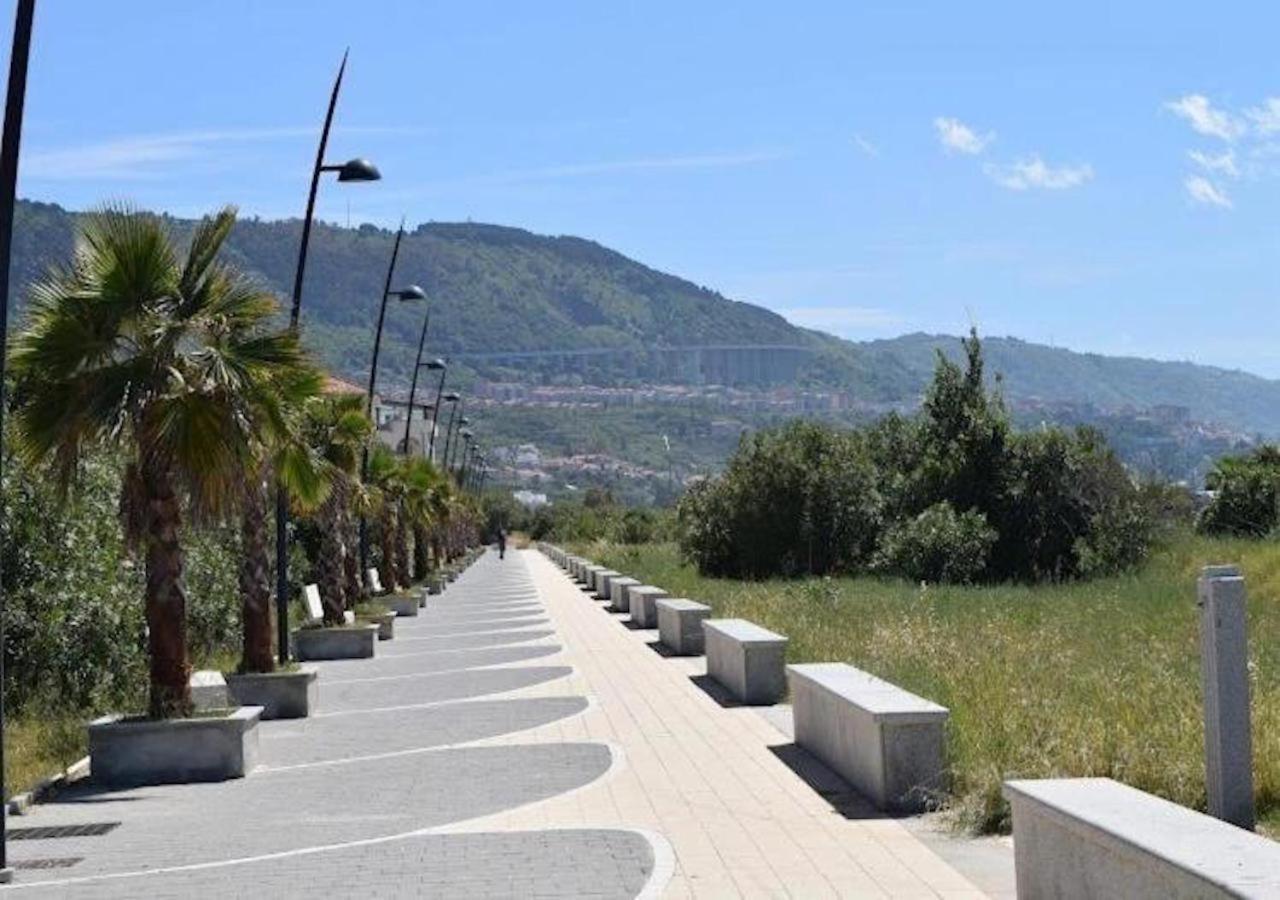L'Albero Di Limoni Sul Mare Di Pizzo Villa Exterior foto